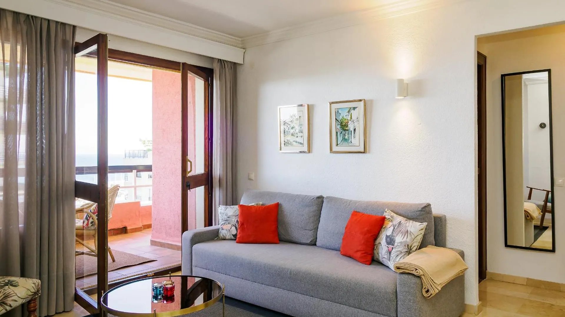 Cubo'S Marino Marbella Apartment Optional Parking スペイン
